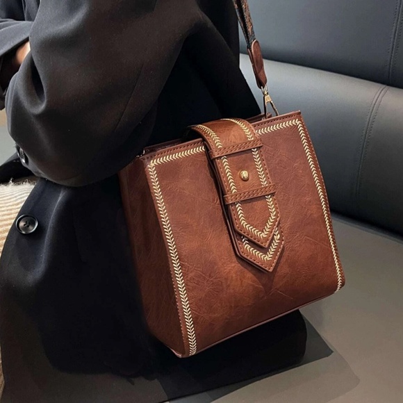 Brown Vegan Leather Western Strap  Shoulder Crossbody - Picture 2 of 6